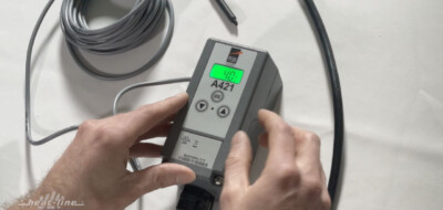 How to Program An HLJ-STAT Thermostat for Self-Regulating Heating Cable Systems